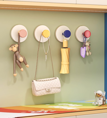 送料無料 吸盤フック 強力 2個セット プッシュ式 耐荷重5kg 小物掛けト カバン掛け プッシュ式 ワンプッシュ キッチンツール キーフック 吸盤式 収納 浴室 玄関 工具不要 3393