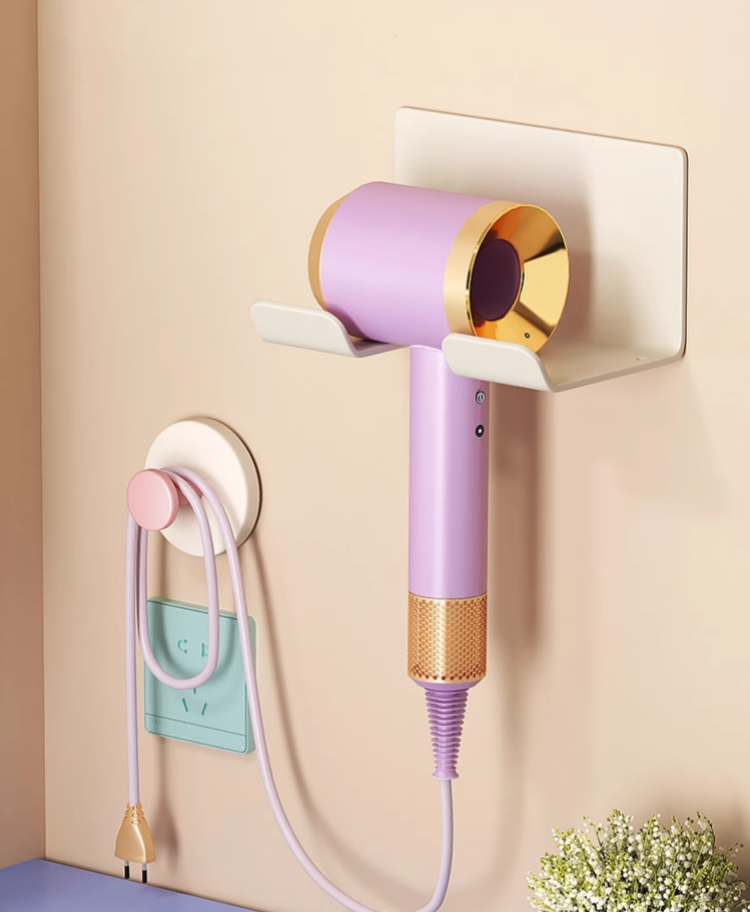 送料無料 吸盤フック 強力 2個セット プッシュ式 耐荷重5kg 小物掛けト カバン掛け プッシュ式 ワンプッシュ キッチンツール キーフック 吸盤式 収納 浴室 玄関 工具不要 3393