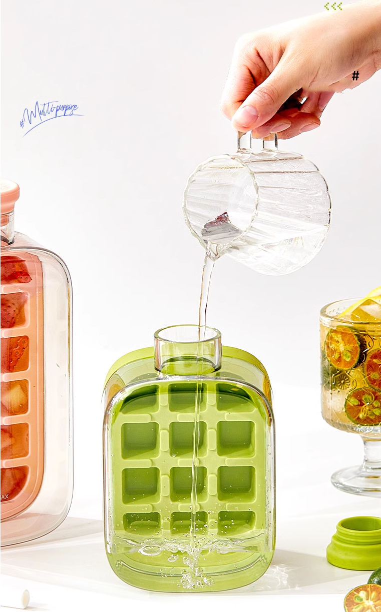 送料無料　500ml／850ml　製氷皿 アイスボール　製氷機　アイスキューブ　　立体氷作り　3267