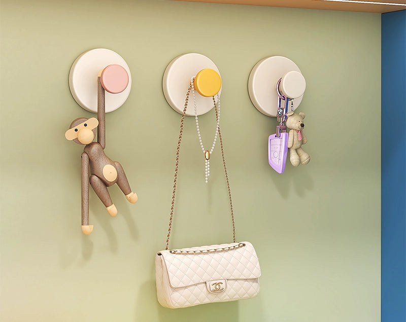 送料無料 吸盤フック 強力 2個セット プッシュ式 耐荷重5kg 小物掛けト カバン掛け プッシュ式 ワンプッシュ キッチンツール キーフック 吸盤式 収納 浴室 玄関 工具不要 3393