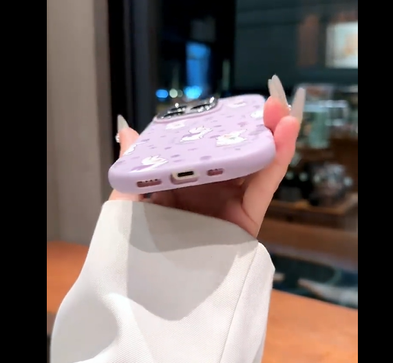 iPhoneケース　スマホケース　可愛い　ウサギ　おしゃれ