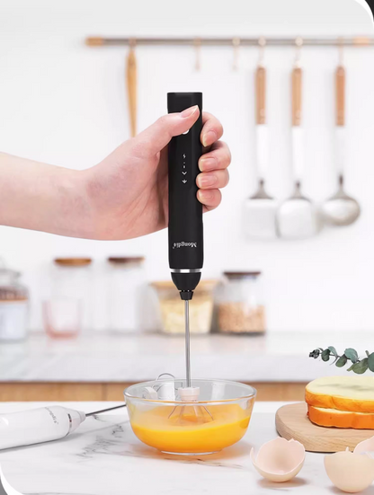 送料無料　ミルクフォーマー　ミルク泡立て器　泡立て器　電動 小型　USB 　　ミニ攪拌機 3269